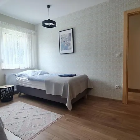 Zalakowo, Na Gwizdowce 11 *